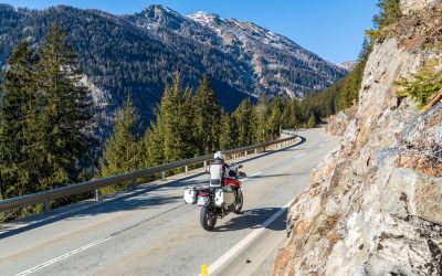 I migliori passi di montagna da fare in moto vicino a Sondrio